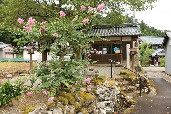 明智神社と越前大野城2-1.jpg
