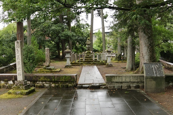明智神社と越前大野城21.jpg