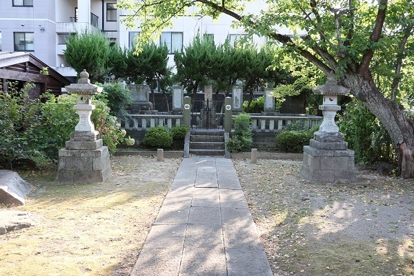 福井駅周辺の歴史上の人物29.jpg